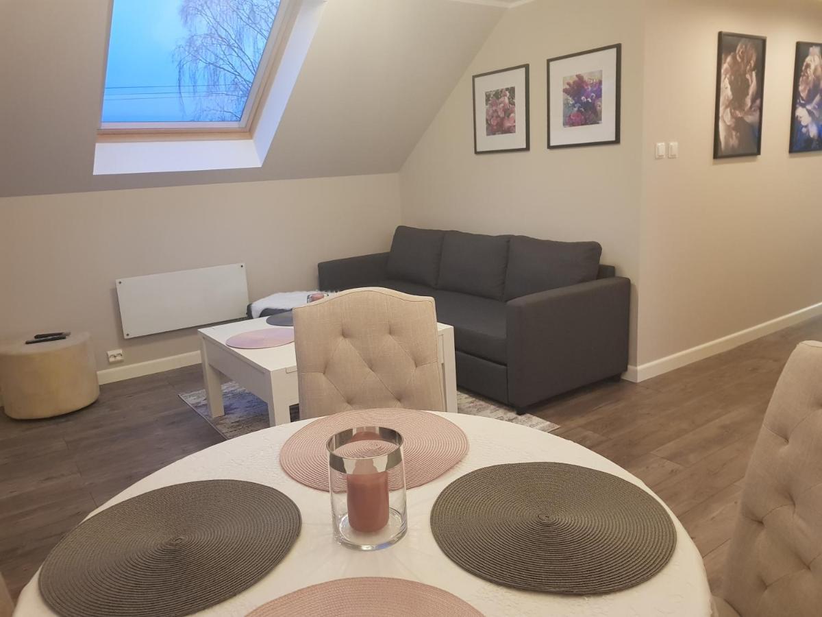 Eidsvoll Myrer Appartement Buitenkant foto
